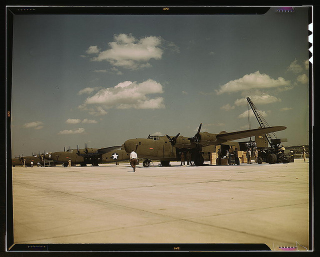 Illustration for article titled Consolidated C-87 Liberator Express test flight pictures